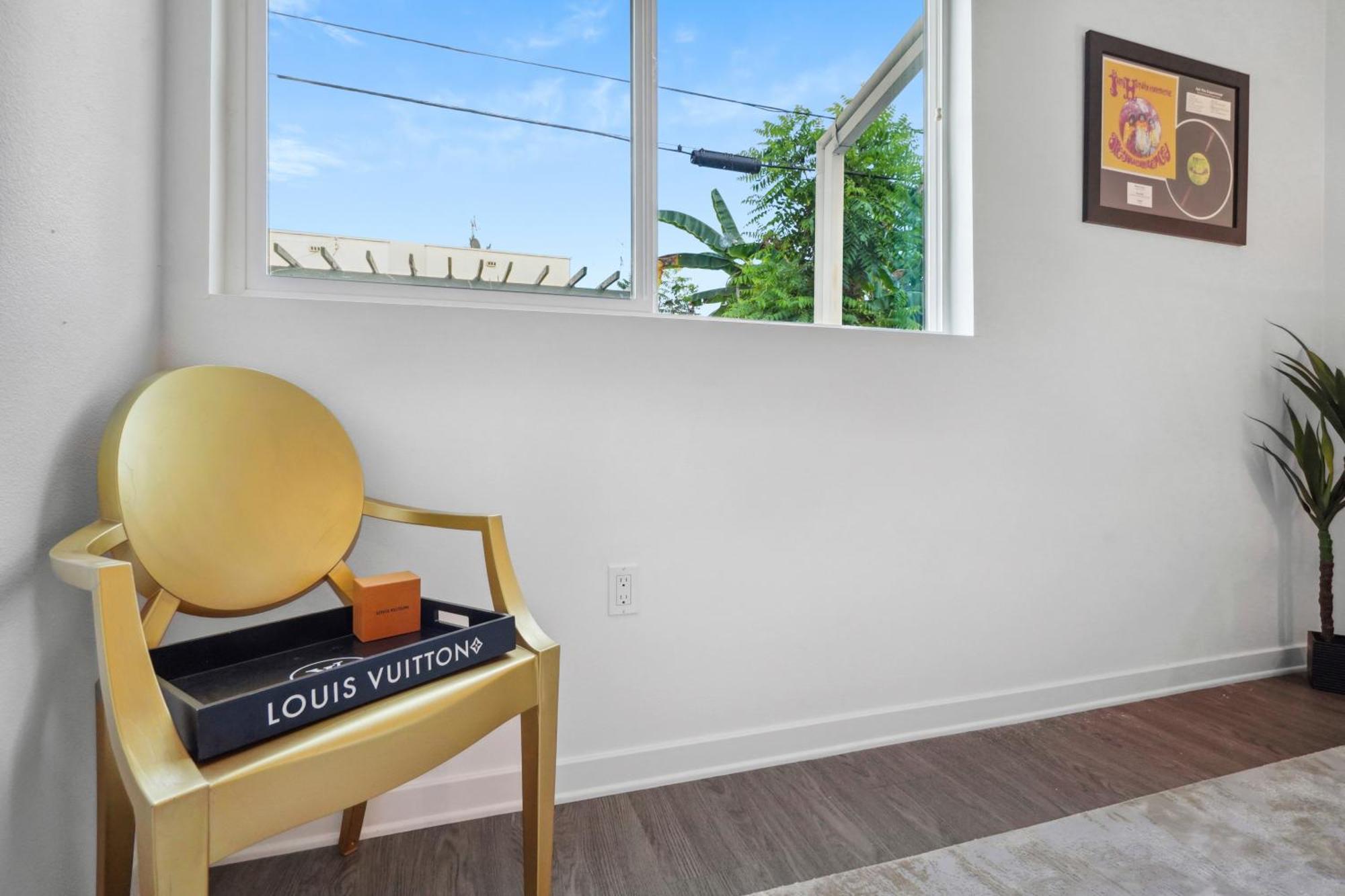 House Of Lv Bed & Breakfast Los Angeles Exterior photo